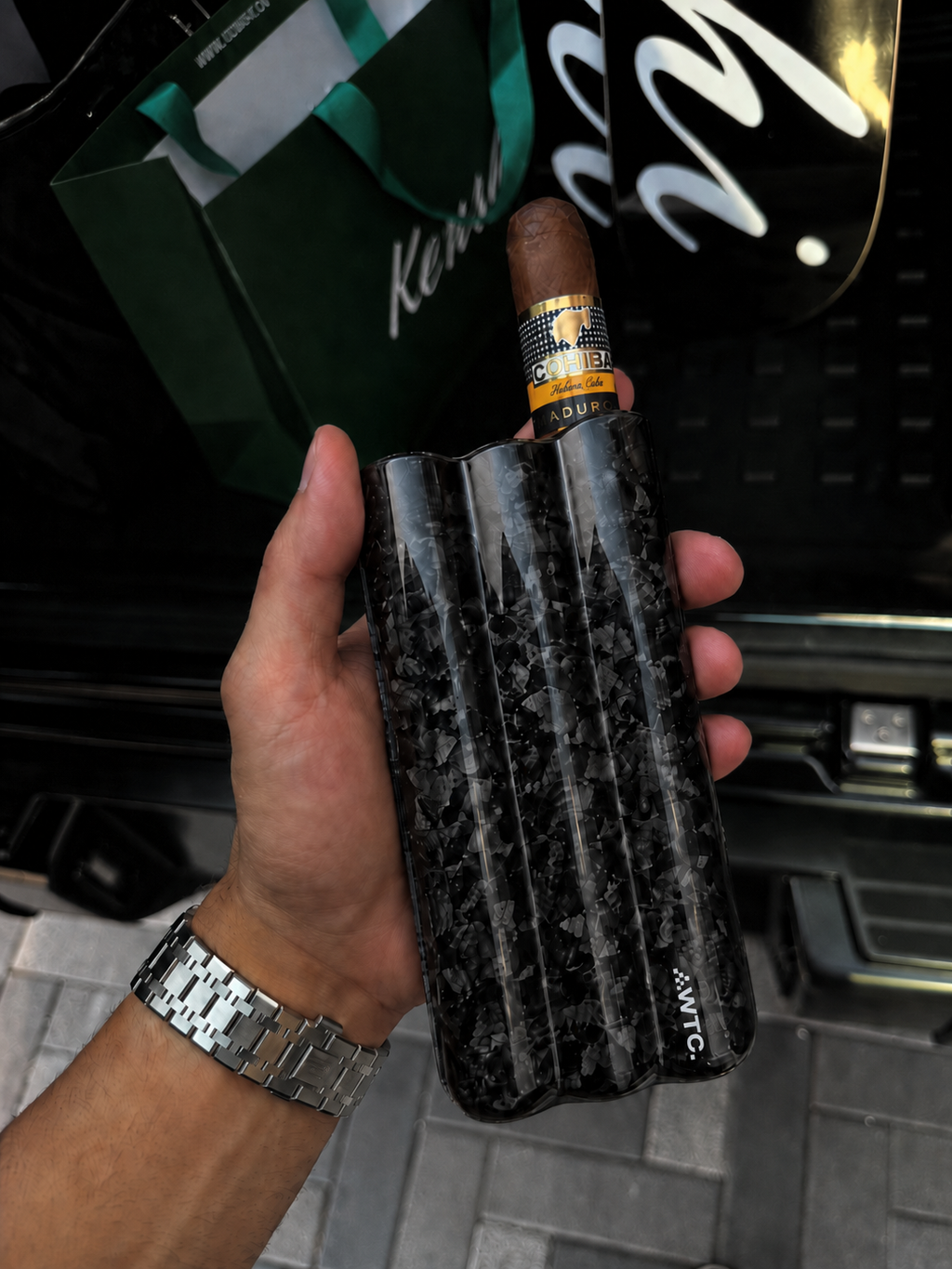 Forged Carbon Fiber Cigar Case, 3 Tube · Nordschleife