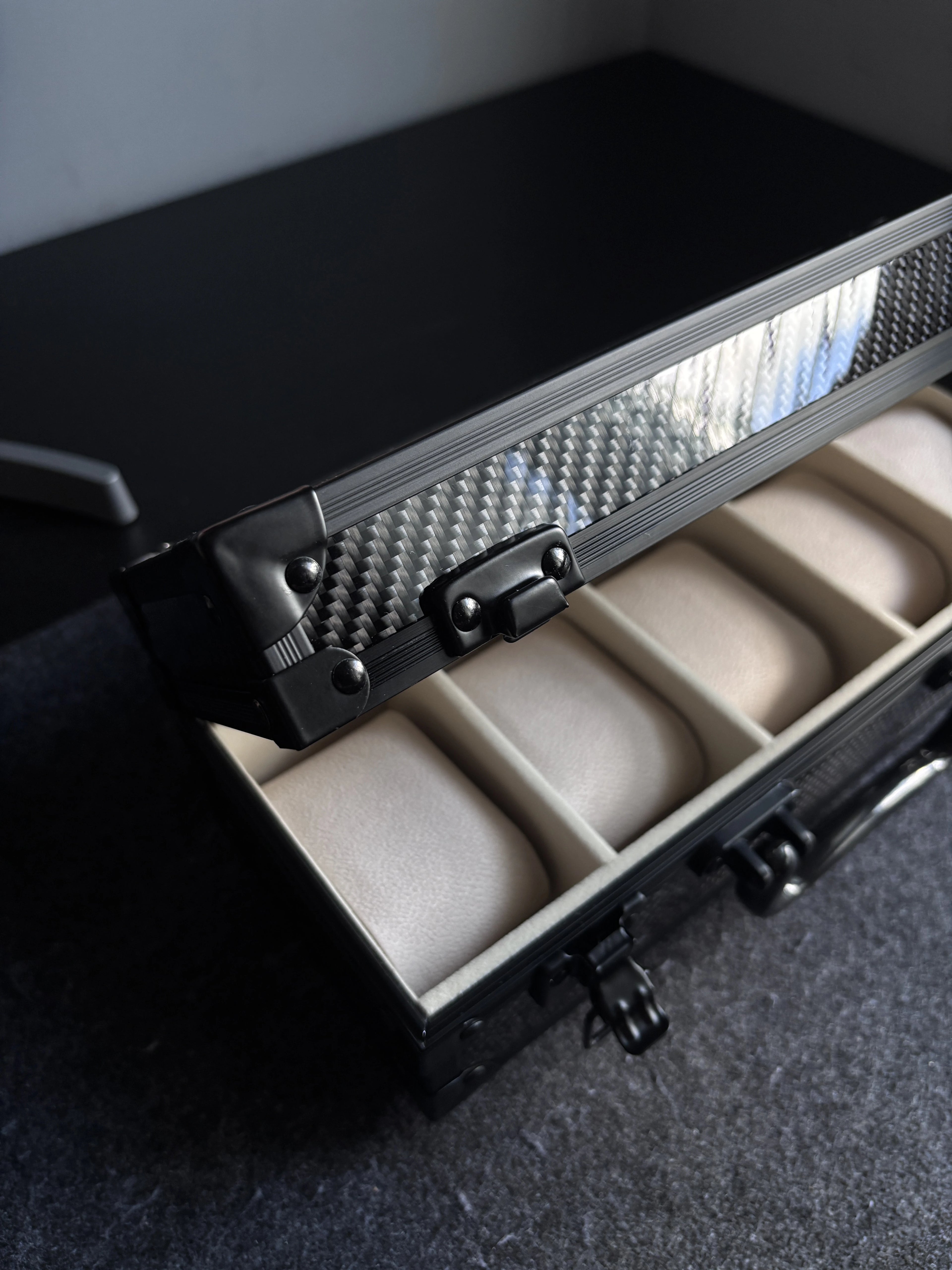 Carbon Fiber Watch Box · Monza