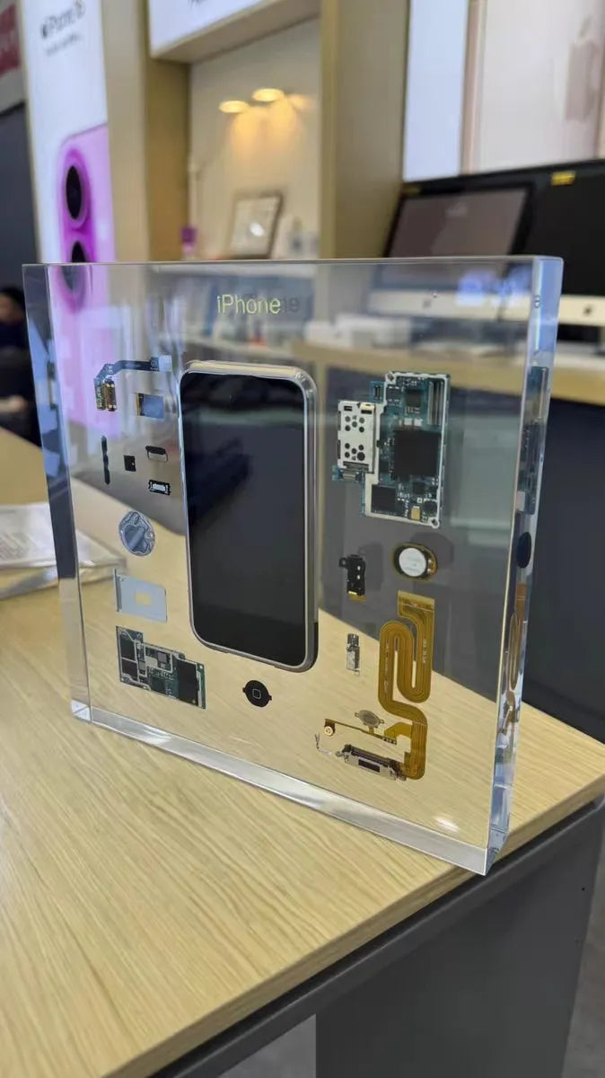 Deconstructed iPhone 1st Gen (Resin)